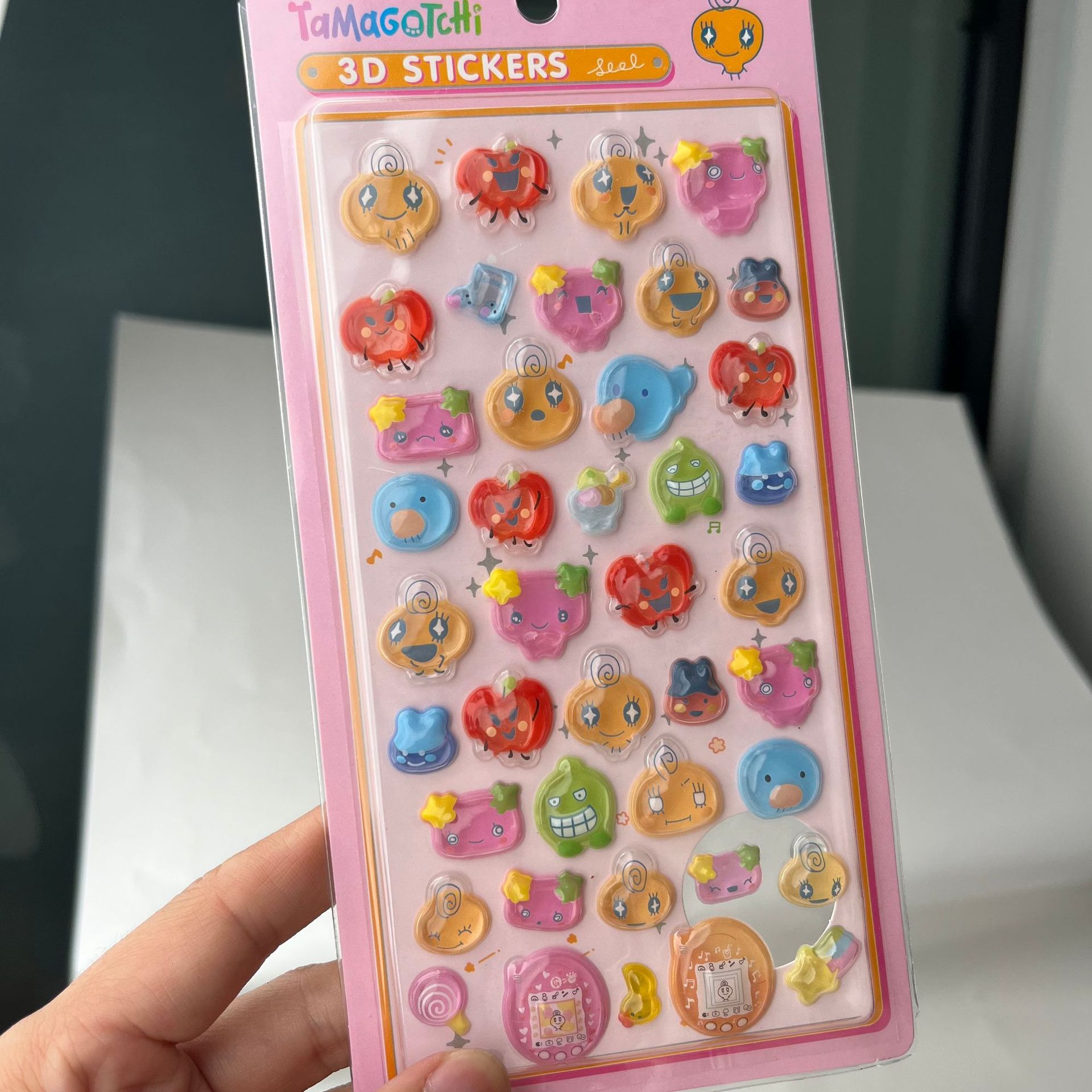 Cute Tamagotchi 3D Puffy Stick - Laptop Accessories All recension och pris